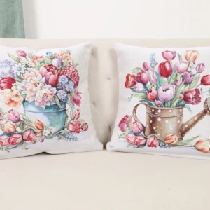Dvipusė gobeleno pagalvėlė – Pavasario puokštė