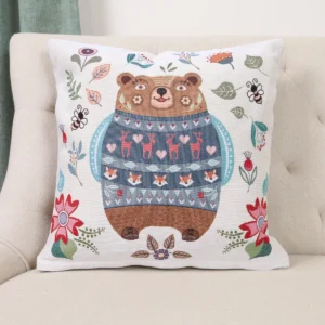 Dvipusė gobeleno pagalvėlė – Miško draugai – Meškutis