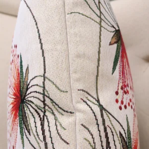 Dvipusė gobeleno pagalvėlė – Kolibrių sodas – Skrydis 2