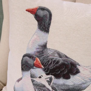 Dvipusė gobeleno pagalvėlė – Žąsų duetas