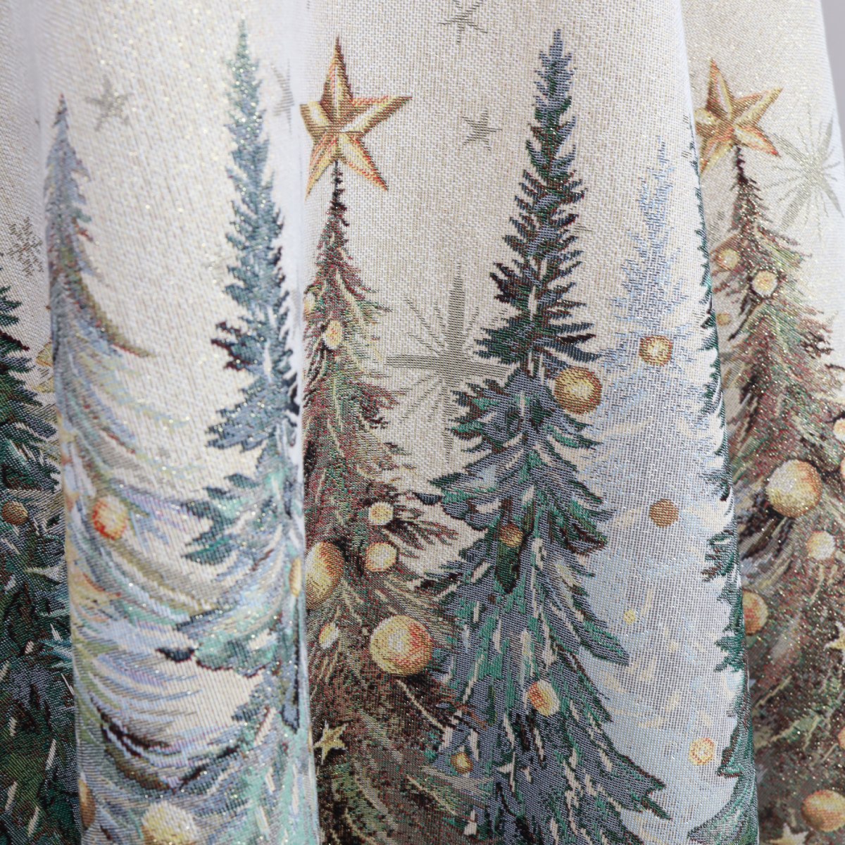 Apvali Staltiesė - Kalėdos grįžta namo - Image 3