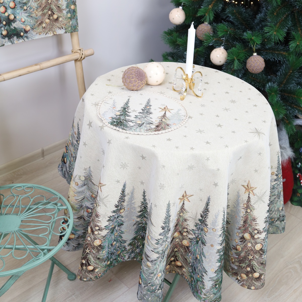 Apvali Staltiesė - Kalėdos grįžta namo - Image 4