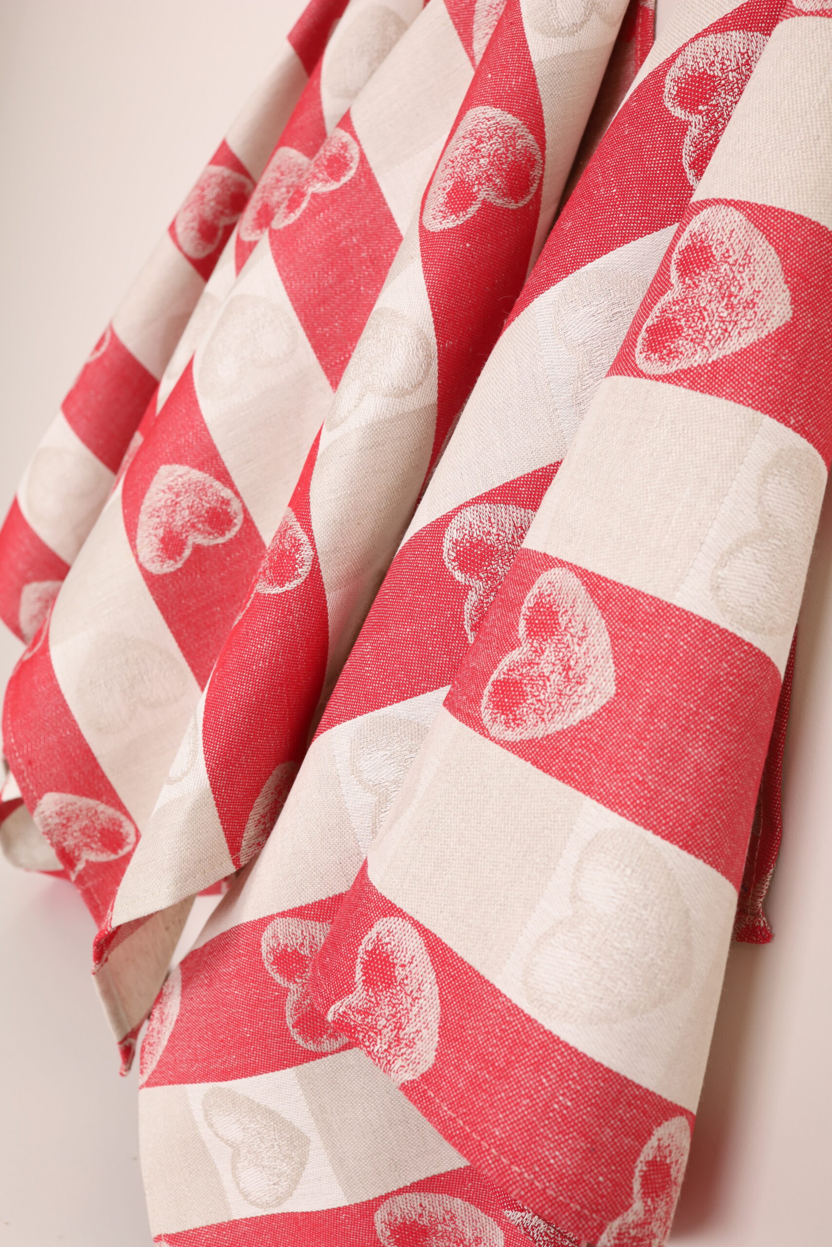 Virtuvinių rankšluosčių komplektas su dėžute - Širdelės