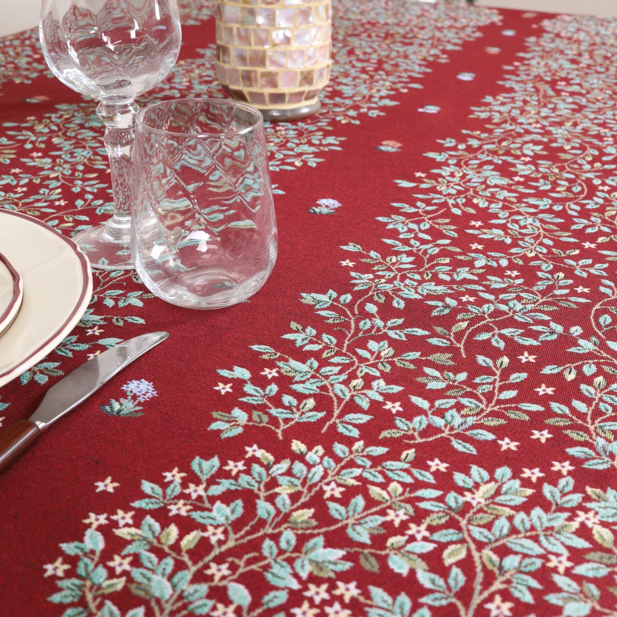 Staltiesė - Baroko gėlės (bordo)