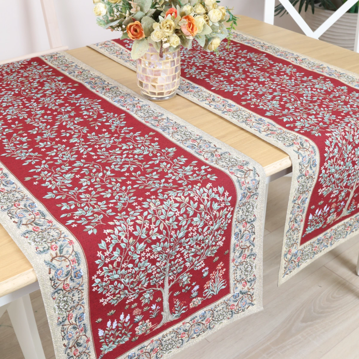 Stalo takelis - Baroko gėlės (bordo)