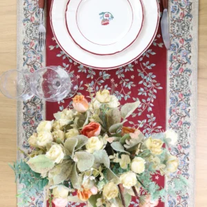 Stalo takelis - Baroko gėlės (bordo)