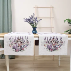 Stalo takelis - Provanso romantika