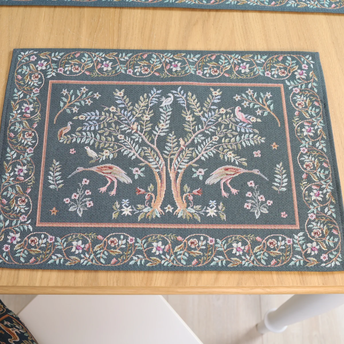 Servetėlės - William Morris Rojus žemėje (žalia)