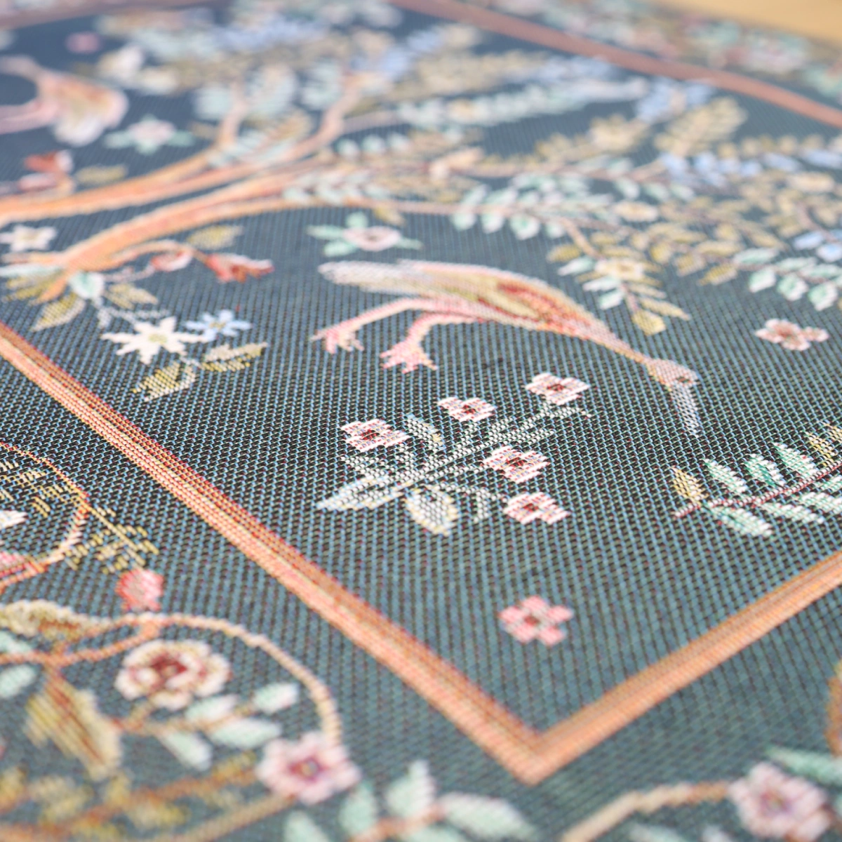 Servetėlės - William Morris Rojus žemėje (žalia)