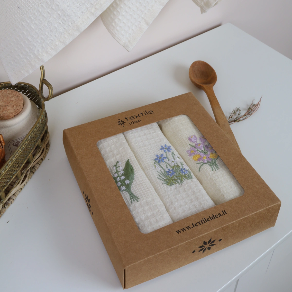 Virtuvinių rankšluosčių komplektas su dėžute - Pavasario gėlės